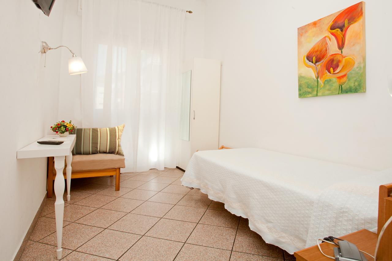 Hotel Lydia Alassio Exterior photo